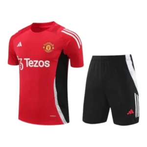 Kit Treino adulto - Camisa e Shorts - Manchester United Adidas 24/25 - Vermelho e preto com detalhes em branco