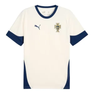 Camisa Seleção Portugal Treino 25/26 - Torcedor Puma Masculina - Branca com detalhes em azul