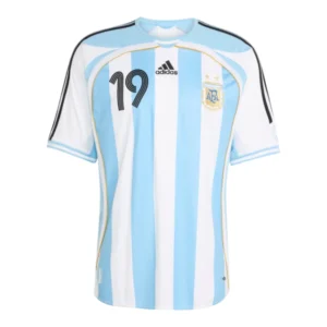 Camisa Retrô Seleção Argentina BringBack I Messi 2006 - Masculina Adidas - Azul e branca